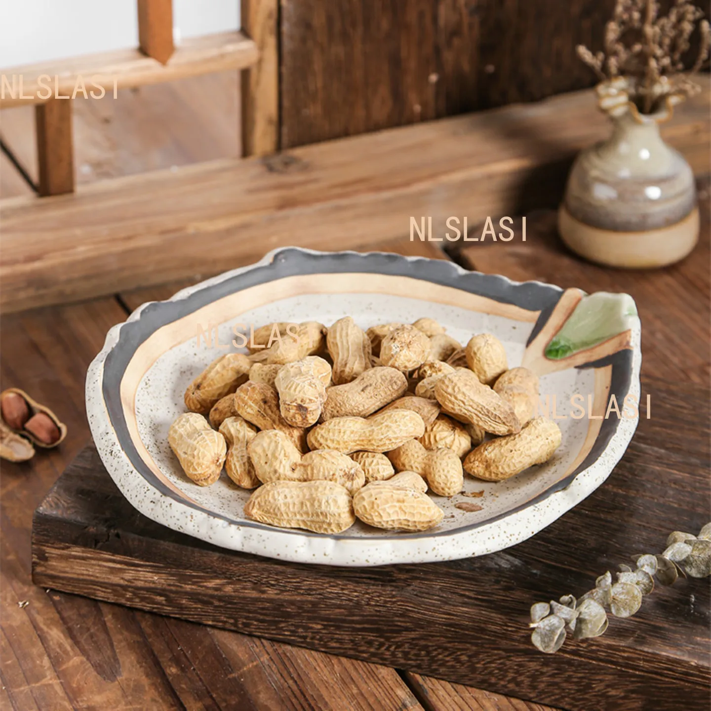 Ceramic Salad Plate Restaurant Snack Dessert Plate Creative Irregular Plate Tableware Kitchen supplies Nuts, sushi, vegetables