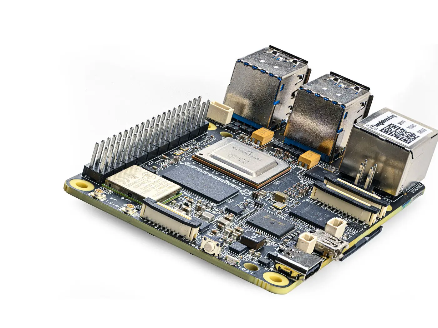  Y-AI AI  μ, AM67A, 64 Ʈ ϢCortex-A53 CPU ھ, Ŭ ӵ ִ 1.4 GHz