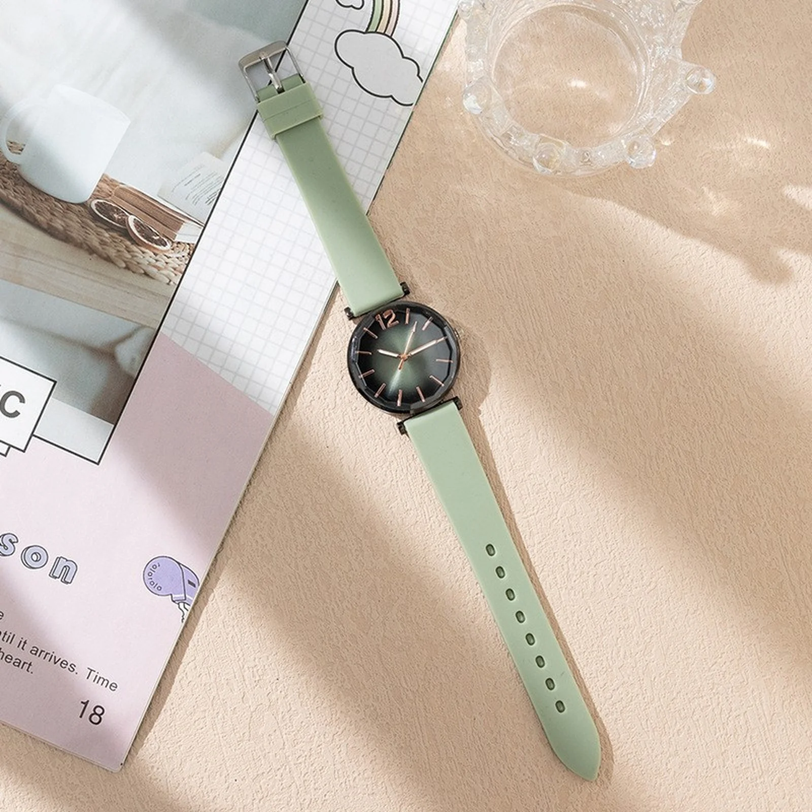Fashion Ladies Watch Sports Simple Black Dial Quartz Watch Casual Hot Sale Green Silicone Strap Women Clock Dress Wristwatches - 3