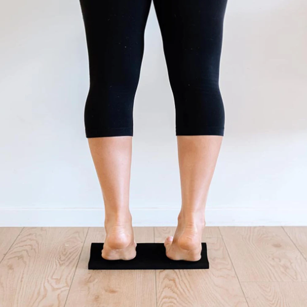 Foot Arch Trainer And Calf Stretching Exercise Balance Board_voghion.com