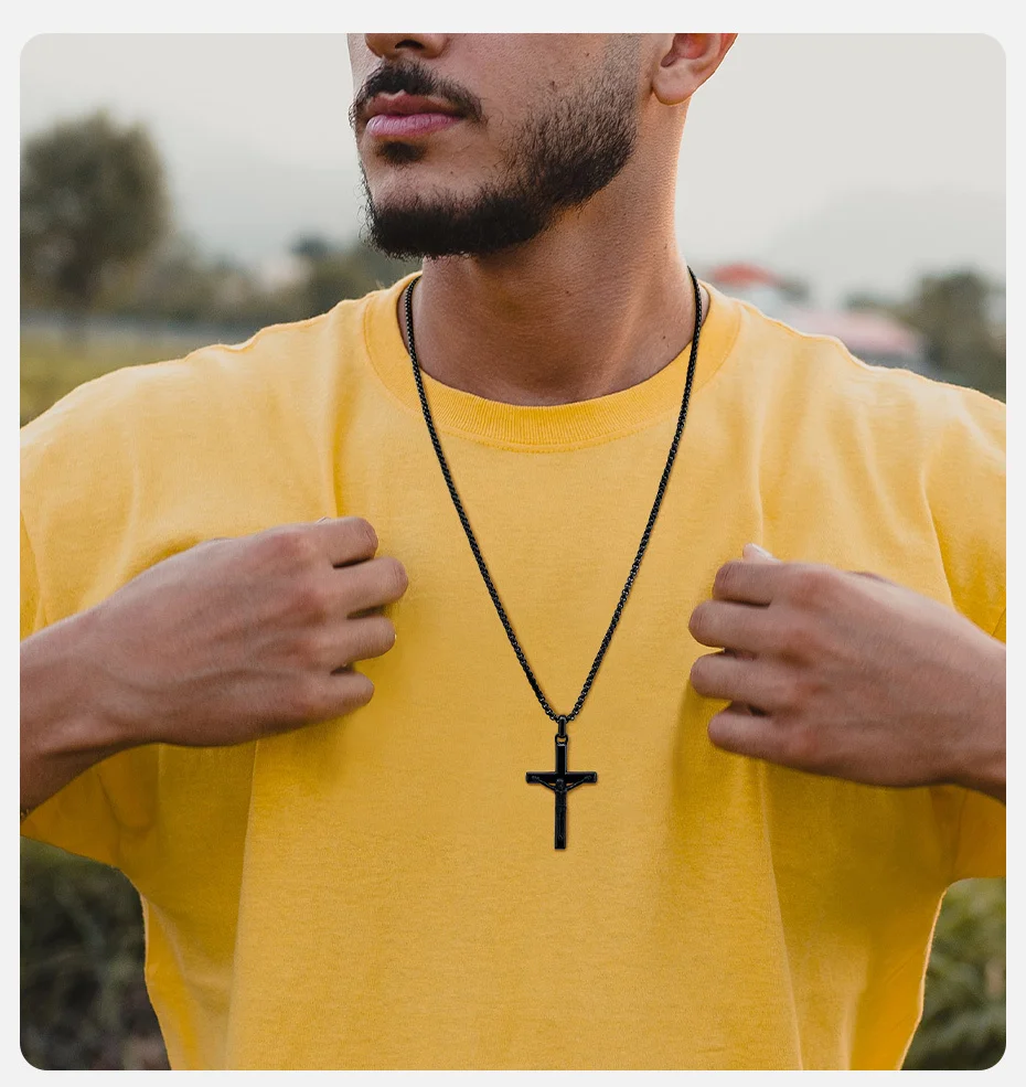Wasserdichte Kruzifix-Kreuz-Halskette für Männer und Jungen, katholische Kreuz-Anhänger-Halskette aus Edelstahl, religiöser Glaube, Schmuck, Geschenk – Detail 2
