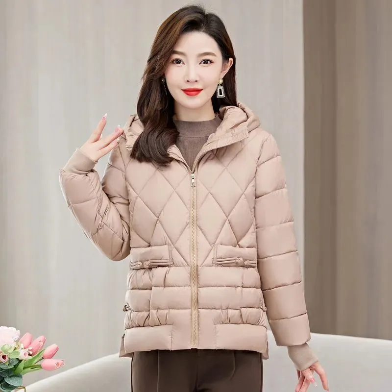 

New Fashion Short Thick Warm Down Cotton-Padded Jacket Women Winter Parkas Loose Hooded Zipper Coat Female Snow Outerwear G3056