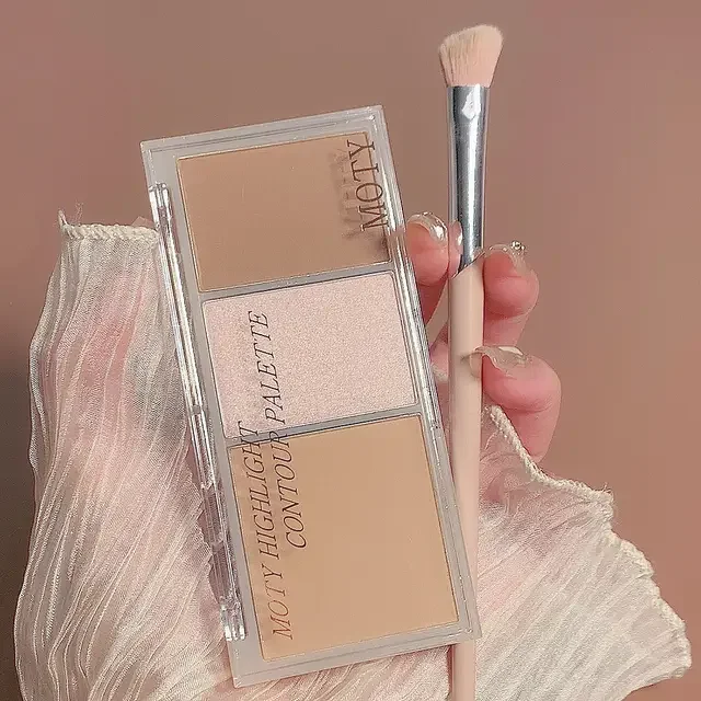 3-Color Bronzer Contouring Palette Image 8