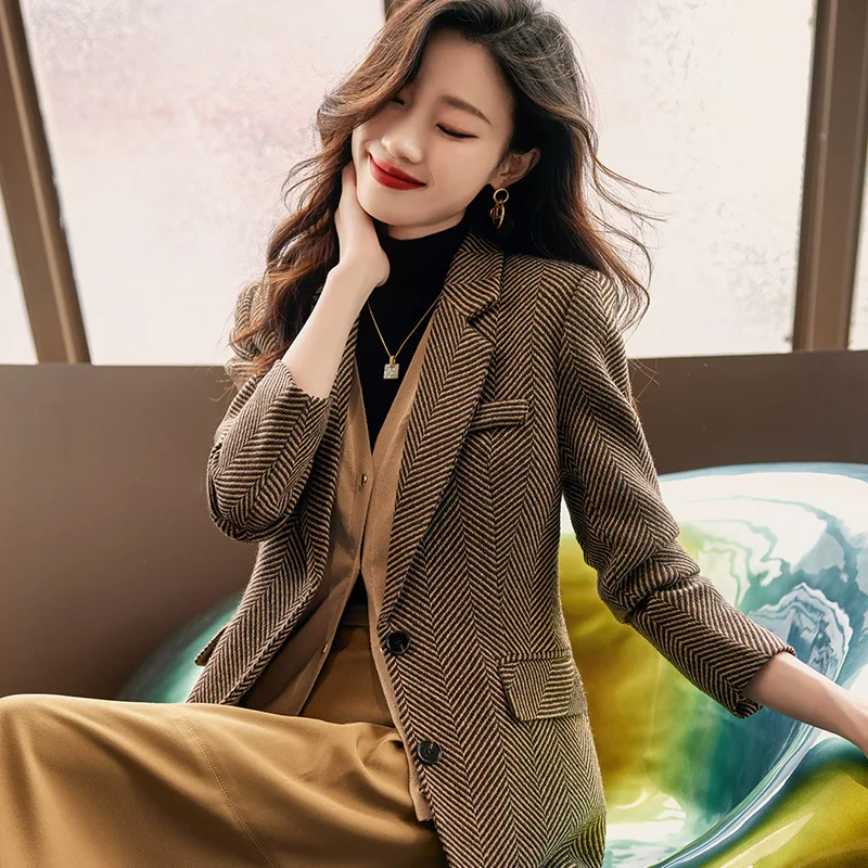 

Элегантный женский клетчатый костюм, женский модный Приталенный топ в стиле ретро для пожилых, Новый Повседневный маленький костюм на весну и осень