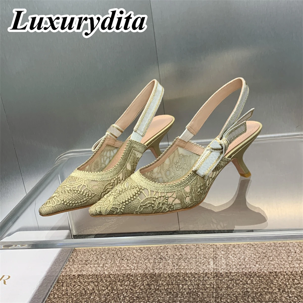 

LUXURYDITA Luxury Womens High Heel Sandal Casual Lace Fashion Embroidered Muller Flat Shoes Designer Silk Leather Soled XY47