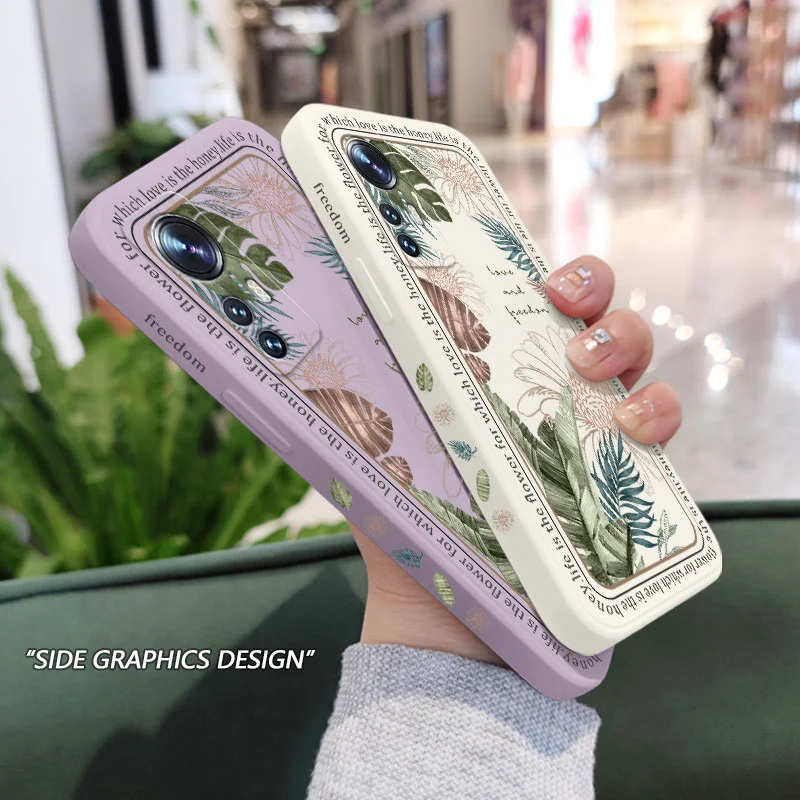 Tropical Style Phone Case with Vibrant Design