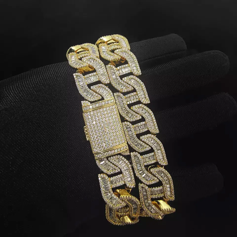 Custom Iced Out Cuban Link Chain Hip Hop Necklace Bling Diamond Cuban Chains