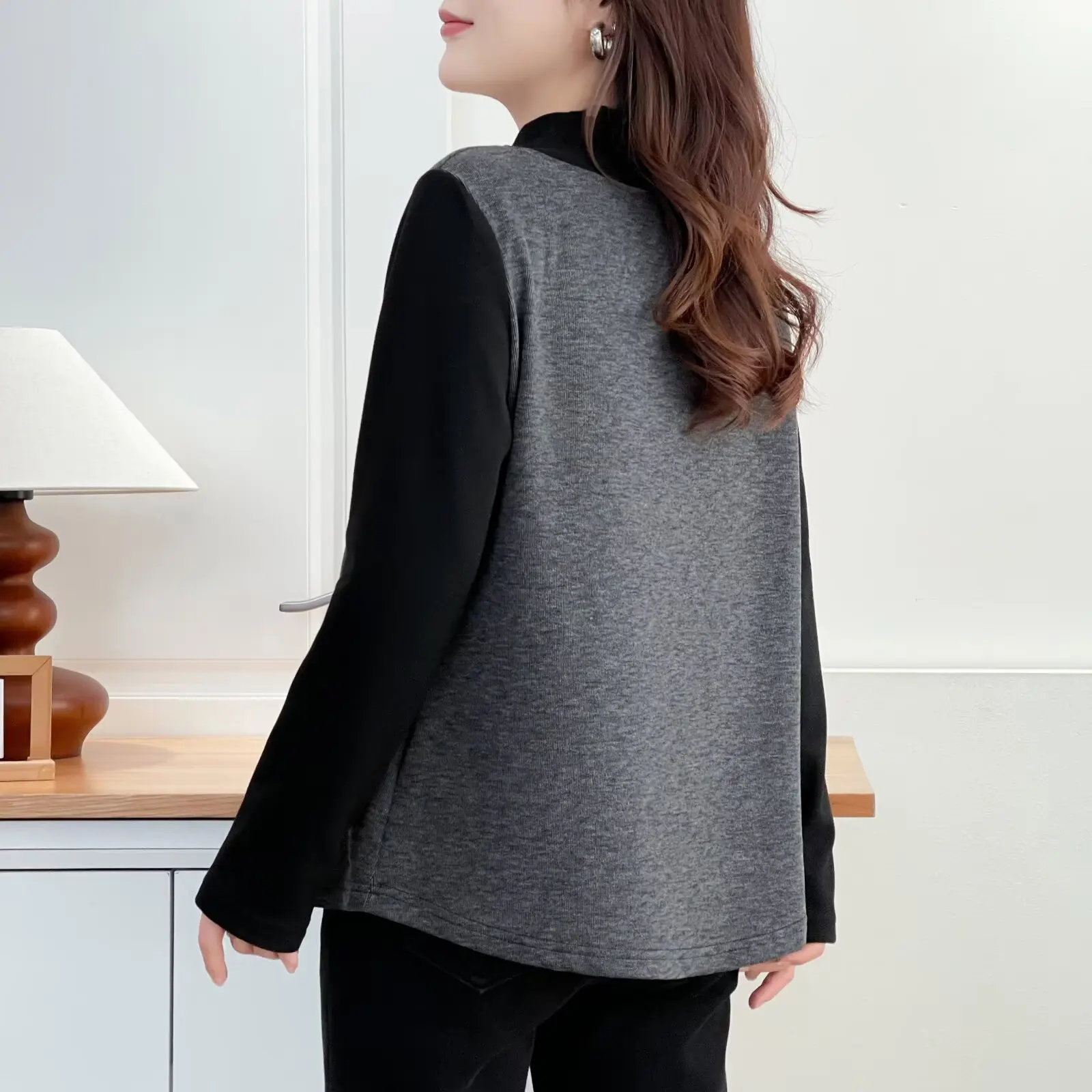 XXXXL Fashion Plus Size Woman Clothing T-Shirt 2025 Autumn Winter New Style Stylish Mock Neck Fake Two Pieces Tops 203