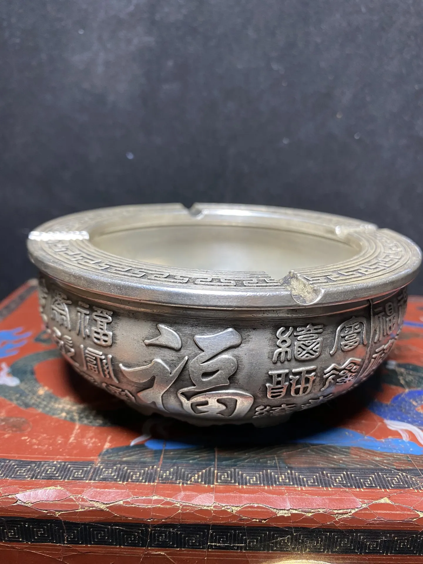 

Retro Hundred Blessings Gold Toad White Copper Ashtray Home Decoration Ornaments