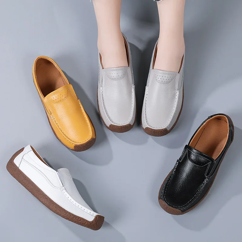 Spring Autumn Light Women's Flat Shoes 2022 New Comfort Plus Size White Women's Vulcanize Shoes Hollow Casual Women Loafers 6