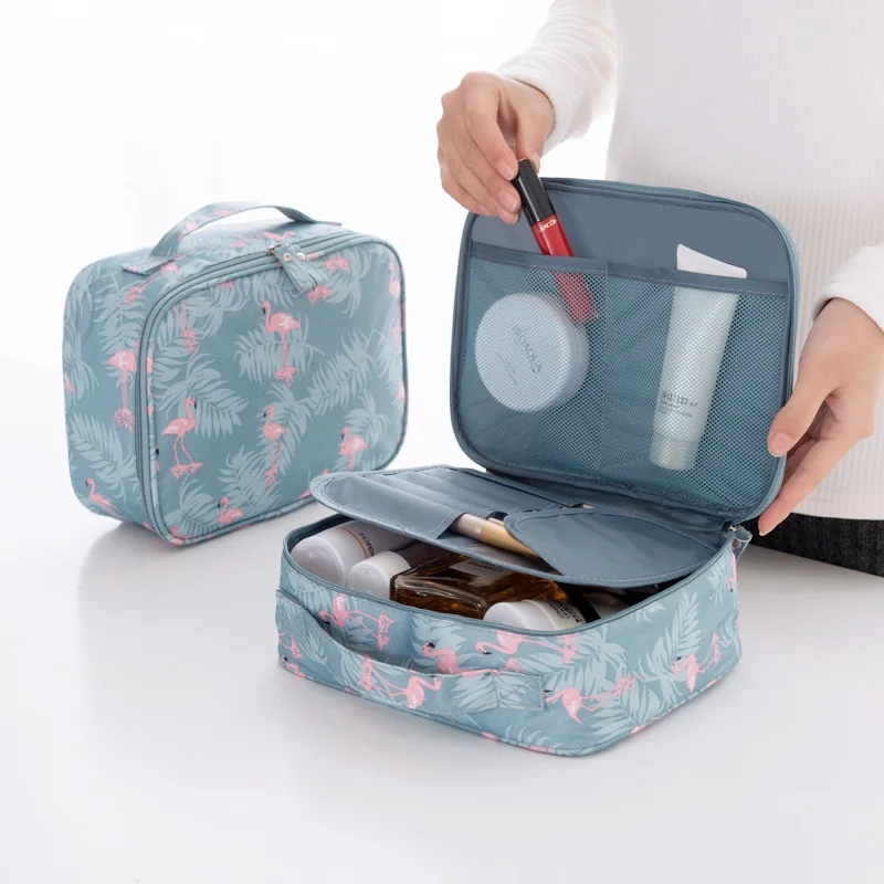 

High Capacity Outdoor Girl Makeup Bag Women Cosmetic Bag Toiletries Organizer Waterproof Female Storage Make up Cases