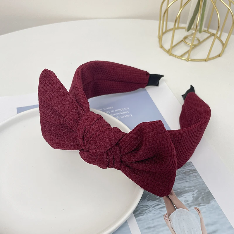 Wine red