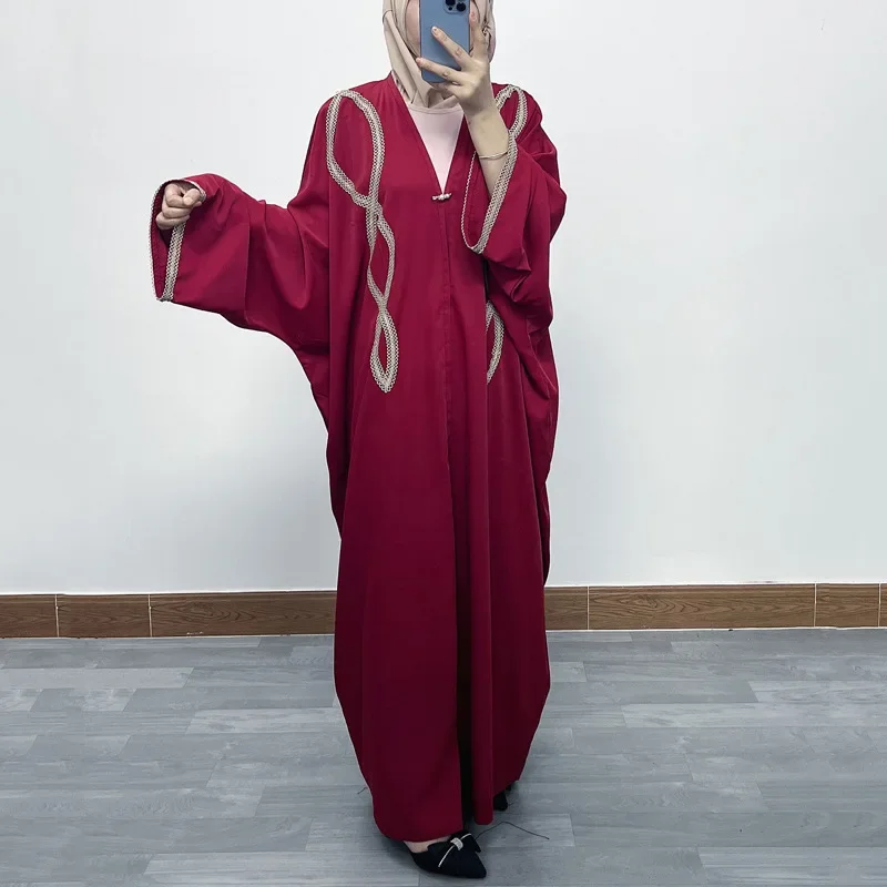 

Wepbel Muslim Dress Abaya Women Batwing Sleeve Middle East Dubai Abaya Kaftan Collage Embroidered Loose Cardigan Robe Caftan