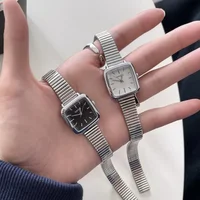 Brand Simple Quartz Watch for Women Retro Luxury Gift Ladies Watches Small Dial Adjustable Stainless Steel Strap Wristwatches - Image 3