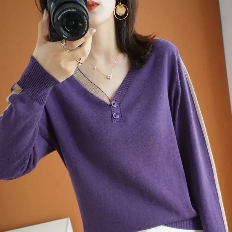 

Commute Fashion Button Spliced V-Neck Sweaters Autumn Winter Women's Clothing All-match Solid Color Long Sleeve Knitted Tops