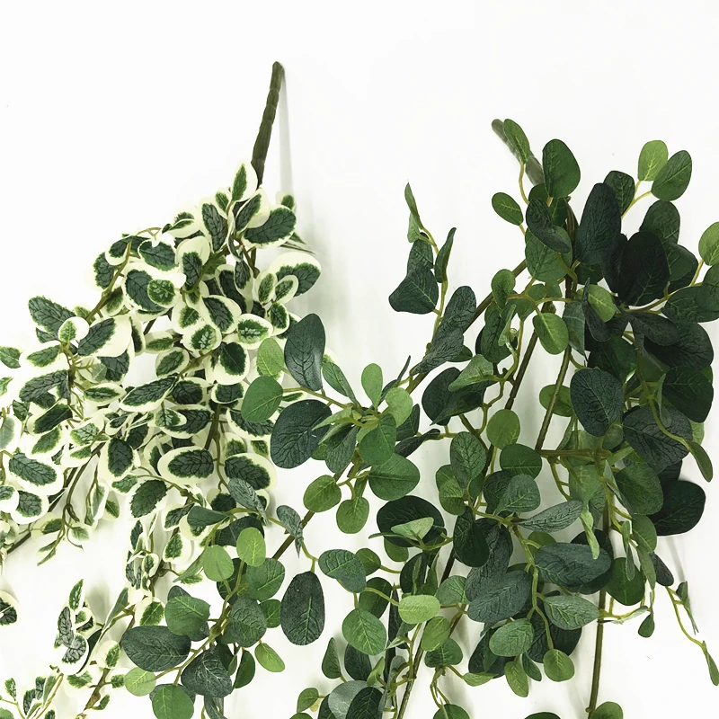 Slide image 411cbf04cec745ec959542c379181fc4