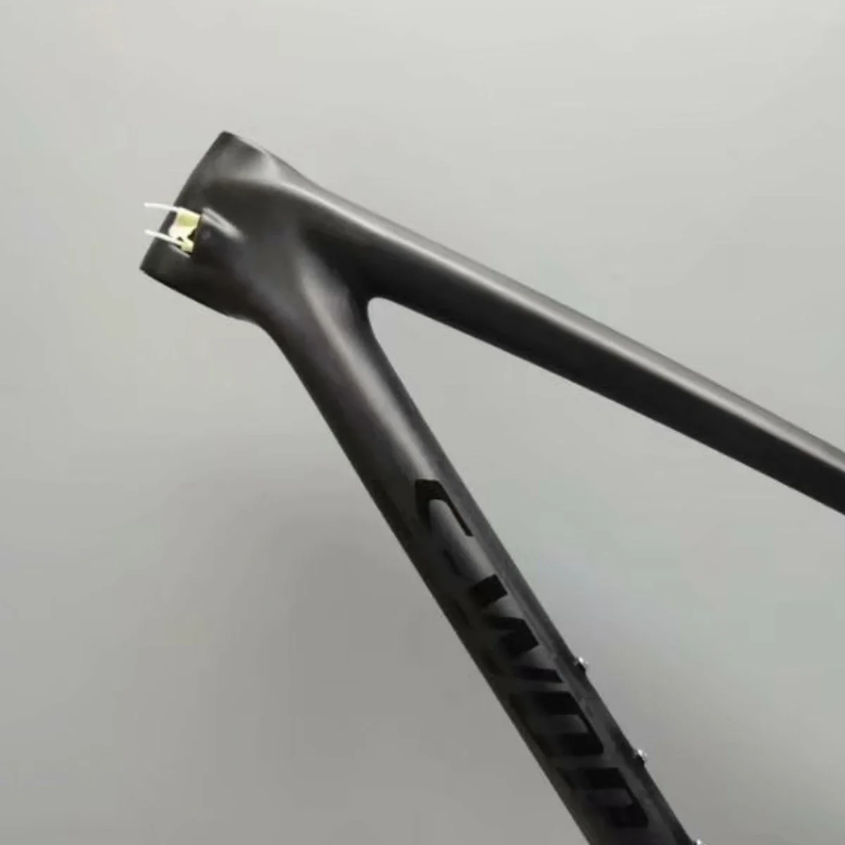 

Ultralight Epic Hardtail Carbon Frame MTB Frameset with Seatpost Rear Hub Spacing Internal Cable Routing 29er Boost 148x12mm