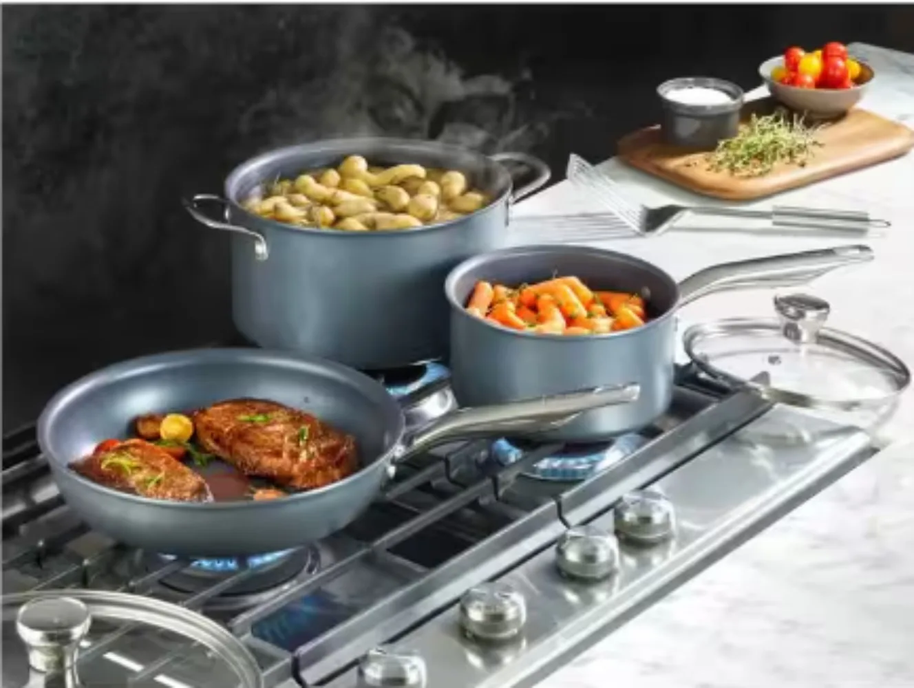 https://ae01.alicdn.com/kf/Se429fc00e87647f184108fc701cb7ed4V/Endurance-Platinum-Nonstick-14-Piece-Cookware-Set-in-Black.jpg