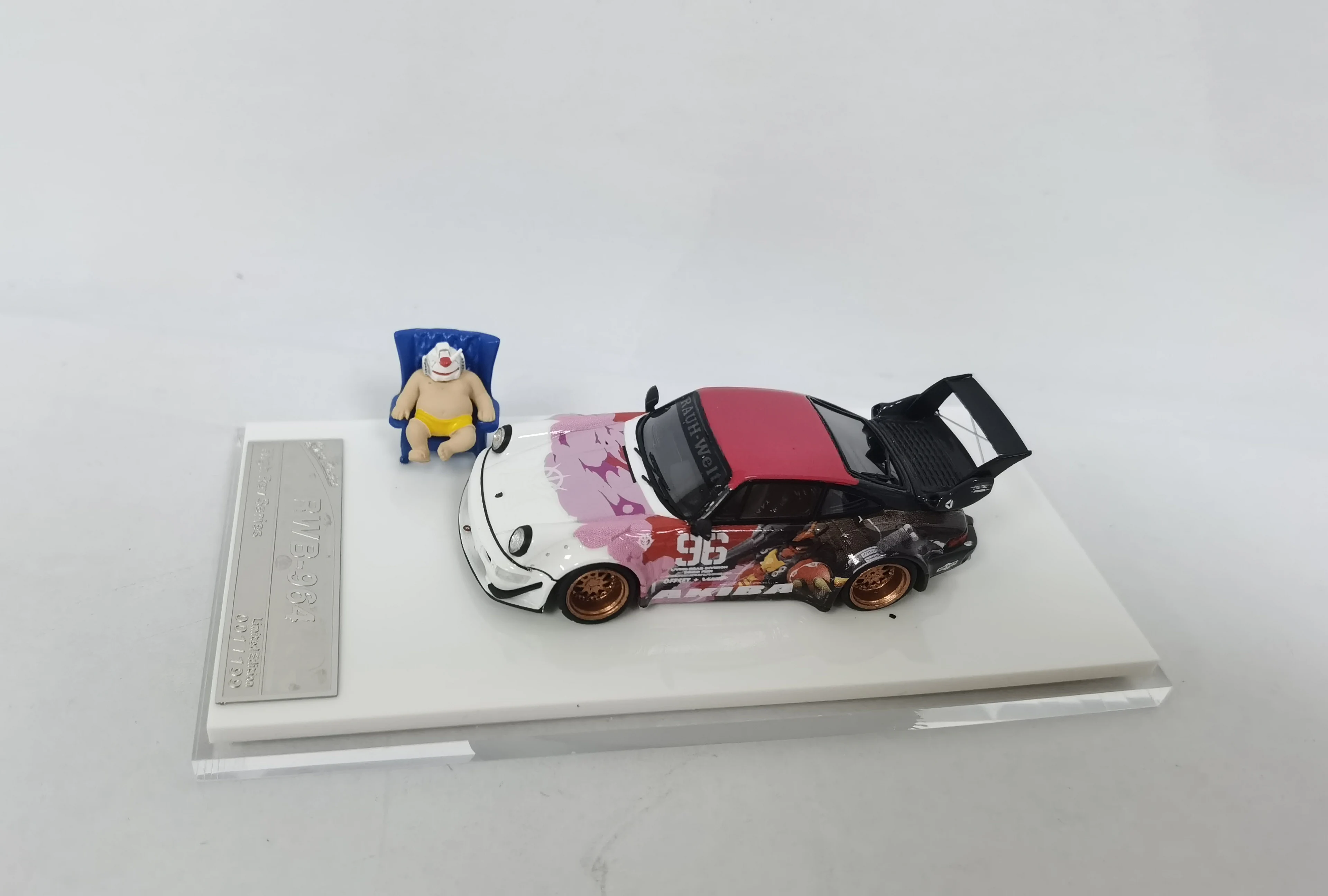 Спортивная модель автомобиля с фигурными охотничьими стойками, модель RWB 1/64 Widebody Akiba #96, модель автомобиля для коллекции, 964