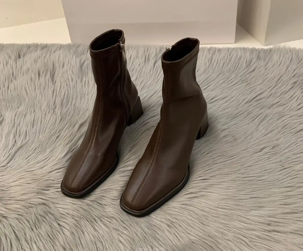 

Classic Winter Autumn Ankle Boots Women Fashion Thick Heel Square Toe Boots Casual Low Heel Sexy Retro Ladies Shoes Winter Boots