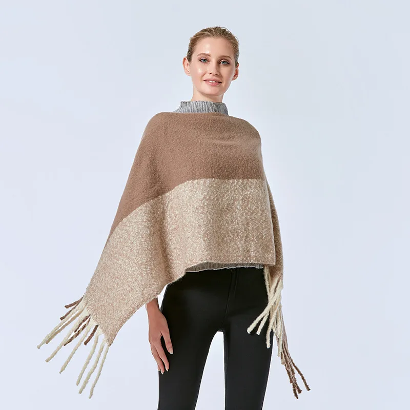 

2022 Spring Autumn New Women Wear European American Shawl Cloak Tassel Color Matching Lady Coat Pullover Beige