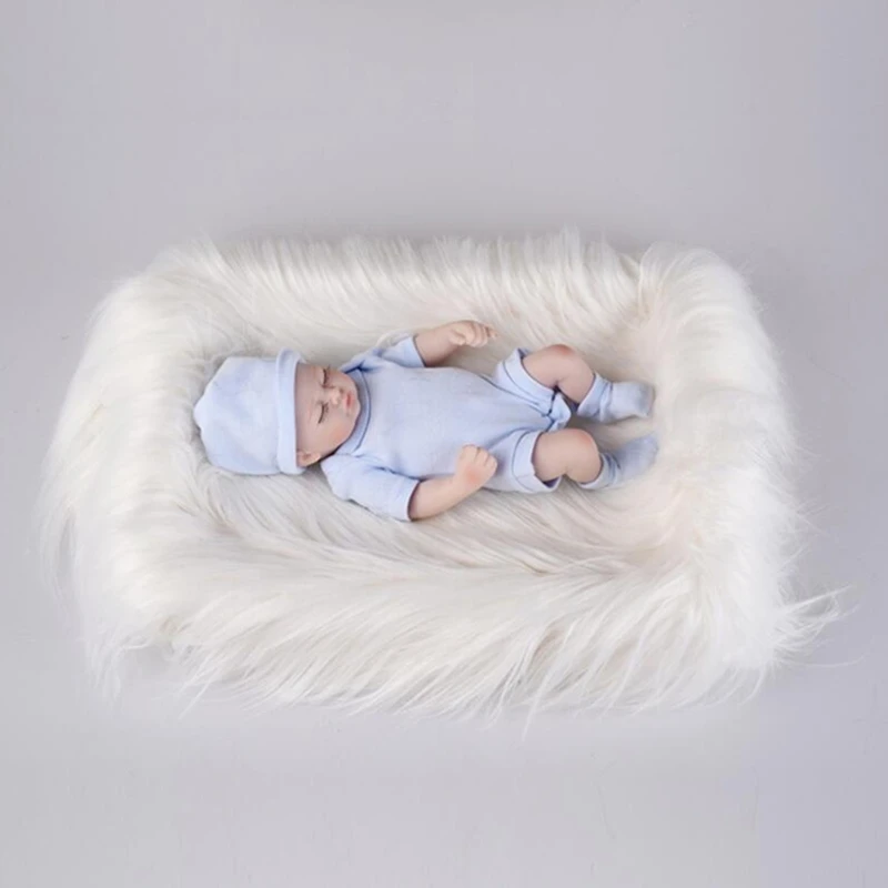 

1pc 60 x 50cm Newborn Baby Infant Photo Blanket Fake Fur Rug Blankets Plush Photography Background Props Basket Stuffer Filler