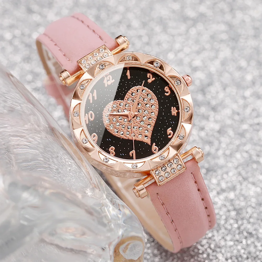 Women Fashion Rhinestone Heart Dial Quartz Watch