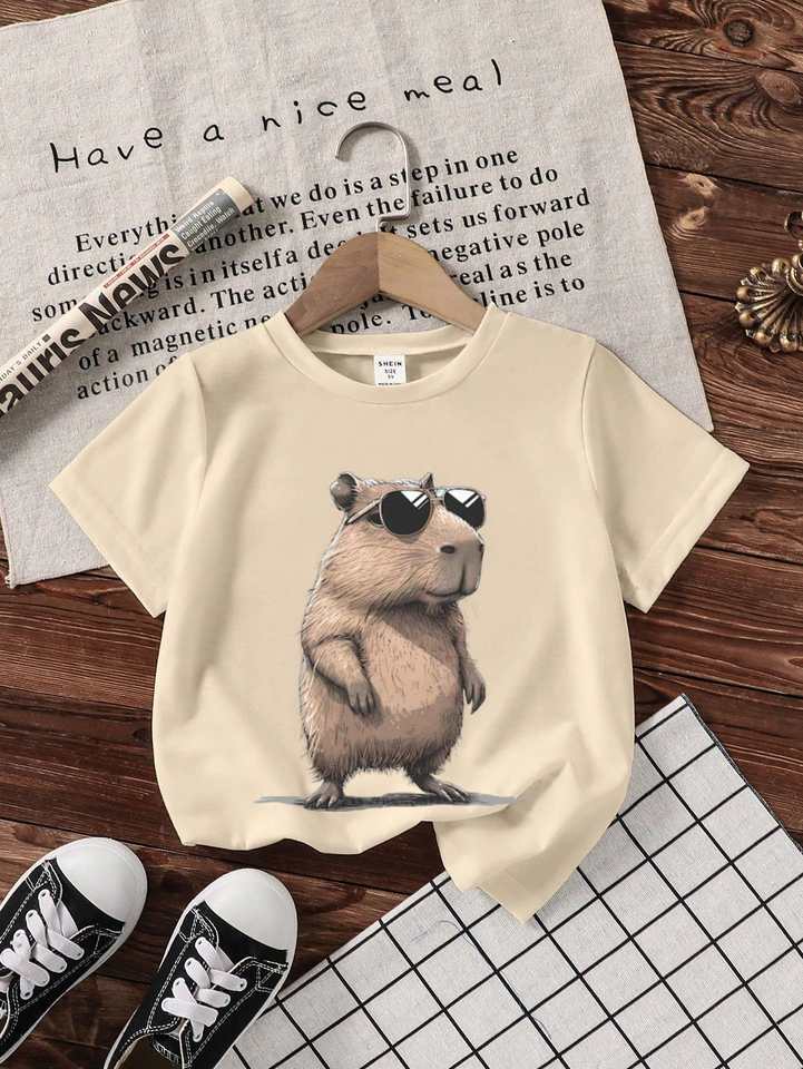 NEW Capybara wearing sunglasses printed round neck T-shirt Casual versatile short-sleeved T-shirt Boys summer short-sleeved top