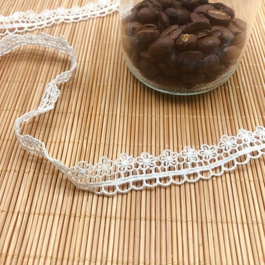 

5Yards/lot Hollow Unilateral Small Flowers Lace Fabric DIY Wedding Home Soft Accessories