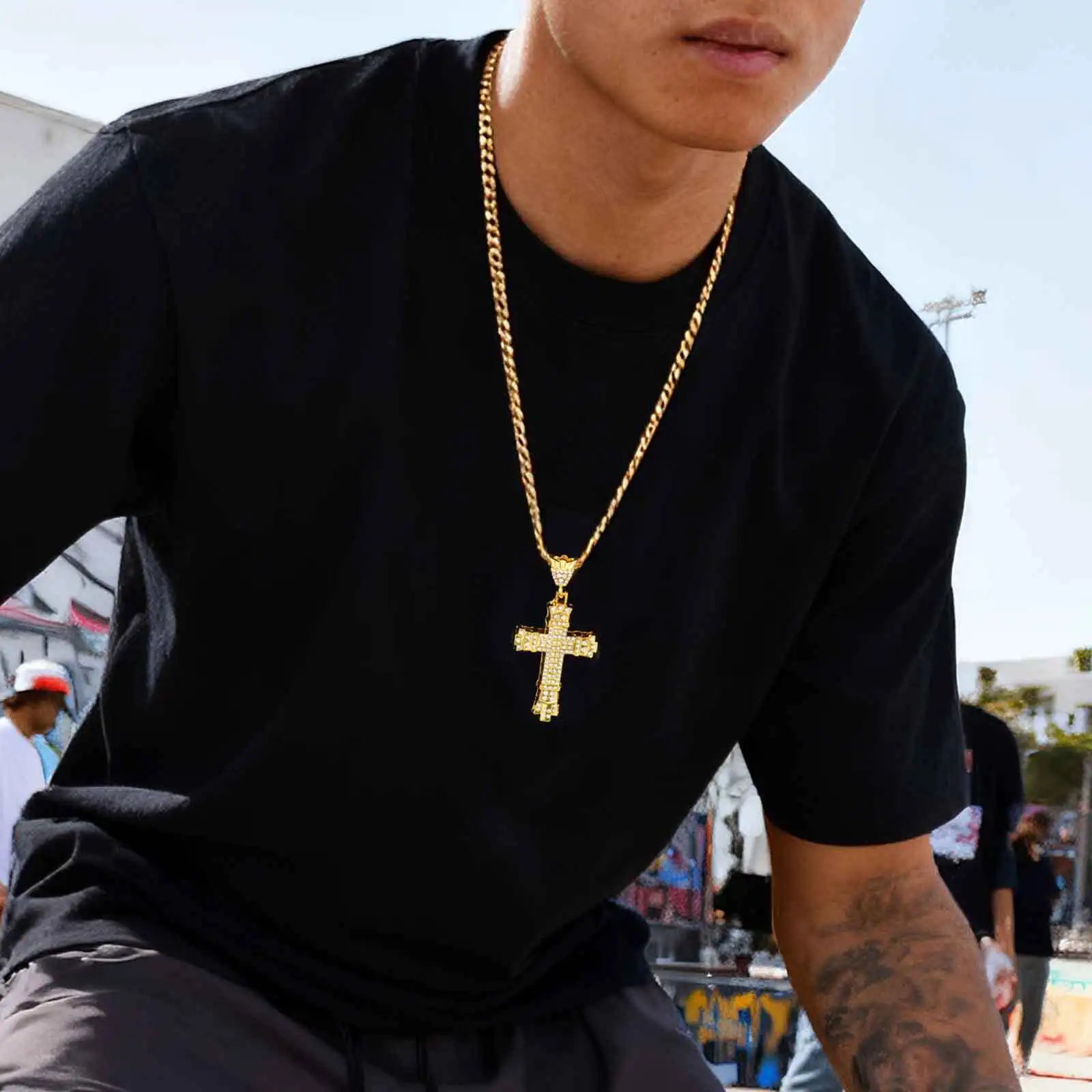Hiphop-Kreuz-Halskette mit Strasssteinen für Männer und Jungen, Punk-Rap-Straße, cooler Kreuz-Metallanhänger mit kubanischer Kette aus Edelstahl, Geschenk