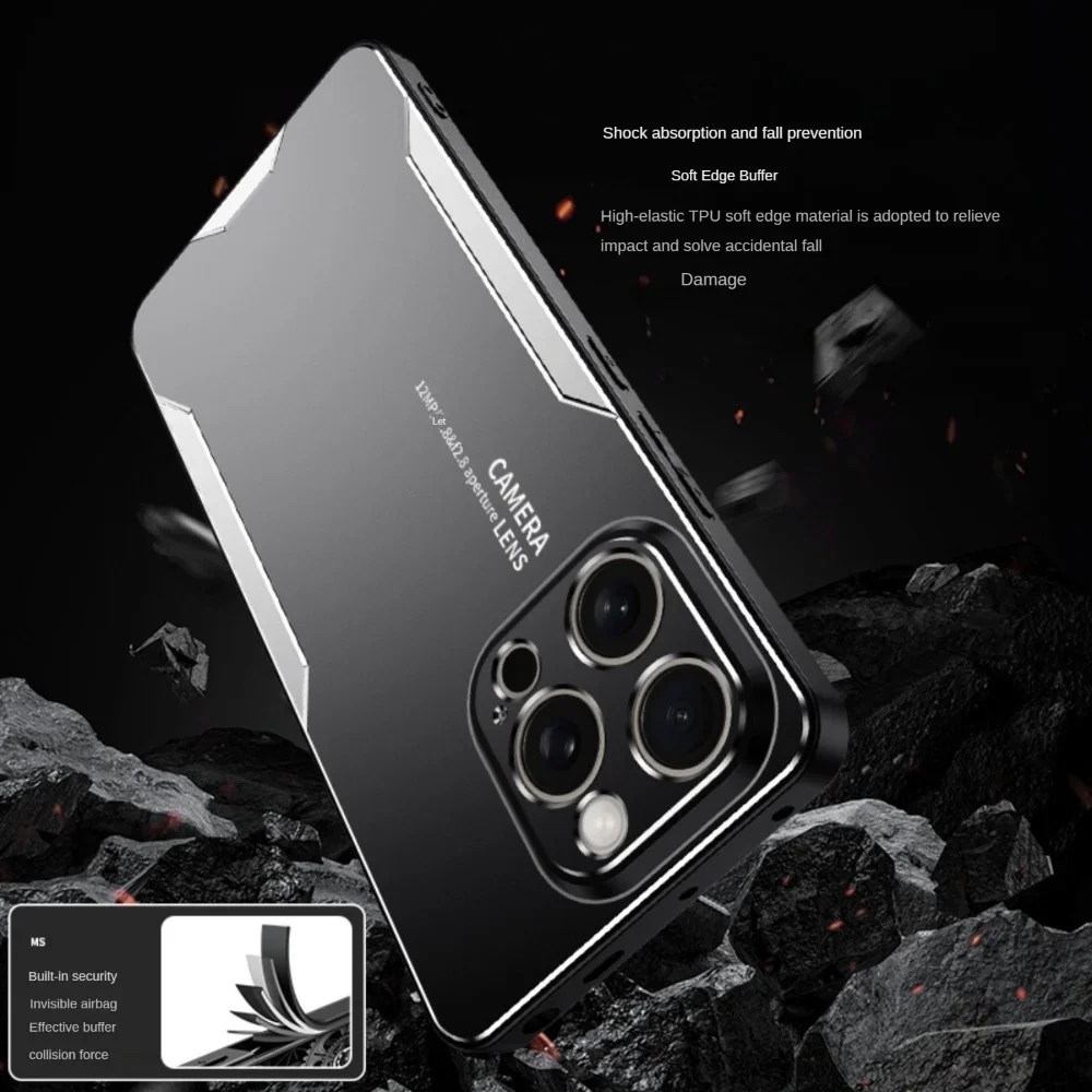 Luxury Aluminum Alloy Shockproof Back Case with Metal Lens Protection