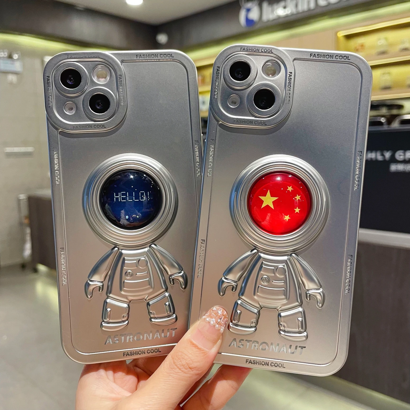 قاب آیفون آسترونات سه بعدی 10 Se432f36974714d3482a6aaa1a5e9dc8al