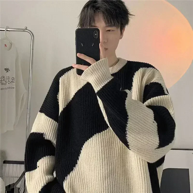 Autumn O-neck Knitted Men's Sweater Cow Patchwork Pullover Men's High Loose Leisure Harajuku 2023 Korean Fashion Men's Oversized