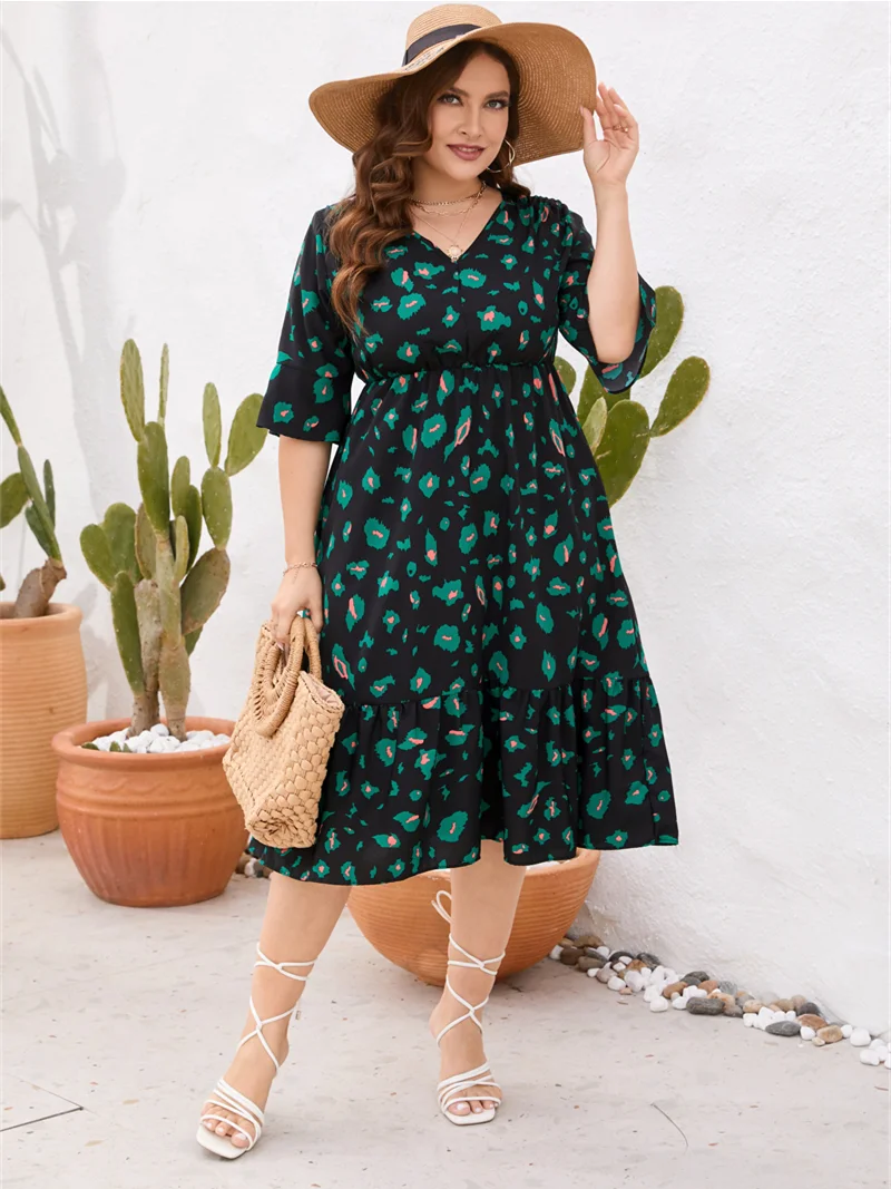 2023 Summer Plus Size Dresses Woman V Neck Elastic High Waist Geometric