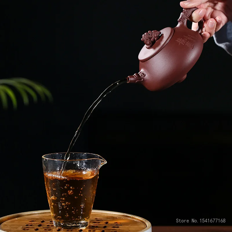 250ml Capacity Chinese Yixing High-end Raw ore purple vermilion mud Teapot, Famous Artists Hand-carved Kettle Zisha Tea Set, 1Pc