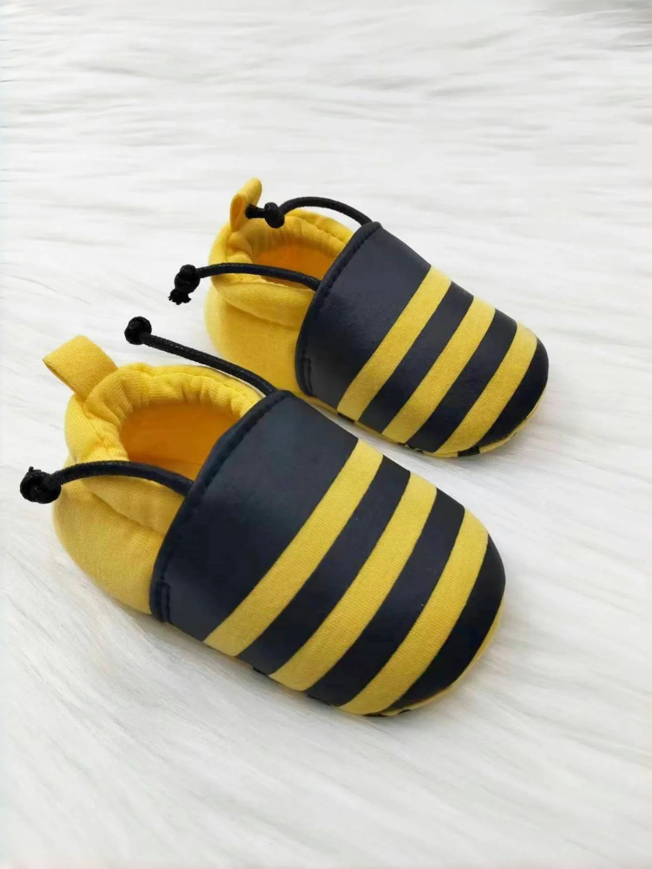 Yibubu Yellow Baby Shoes Create Cartoon Bee Baby Boy Shoes Infant Solft Sole, Baby Girl Soft Unisex Toddlers First Walker 5