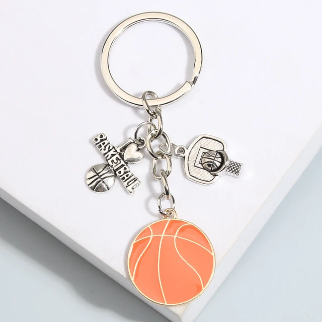 Portachiavi basket inciso personalizzato, gioielli sportivi, portachiavi  giocatore di basket regalo da papà a figlio, regalo