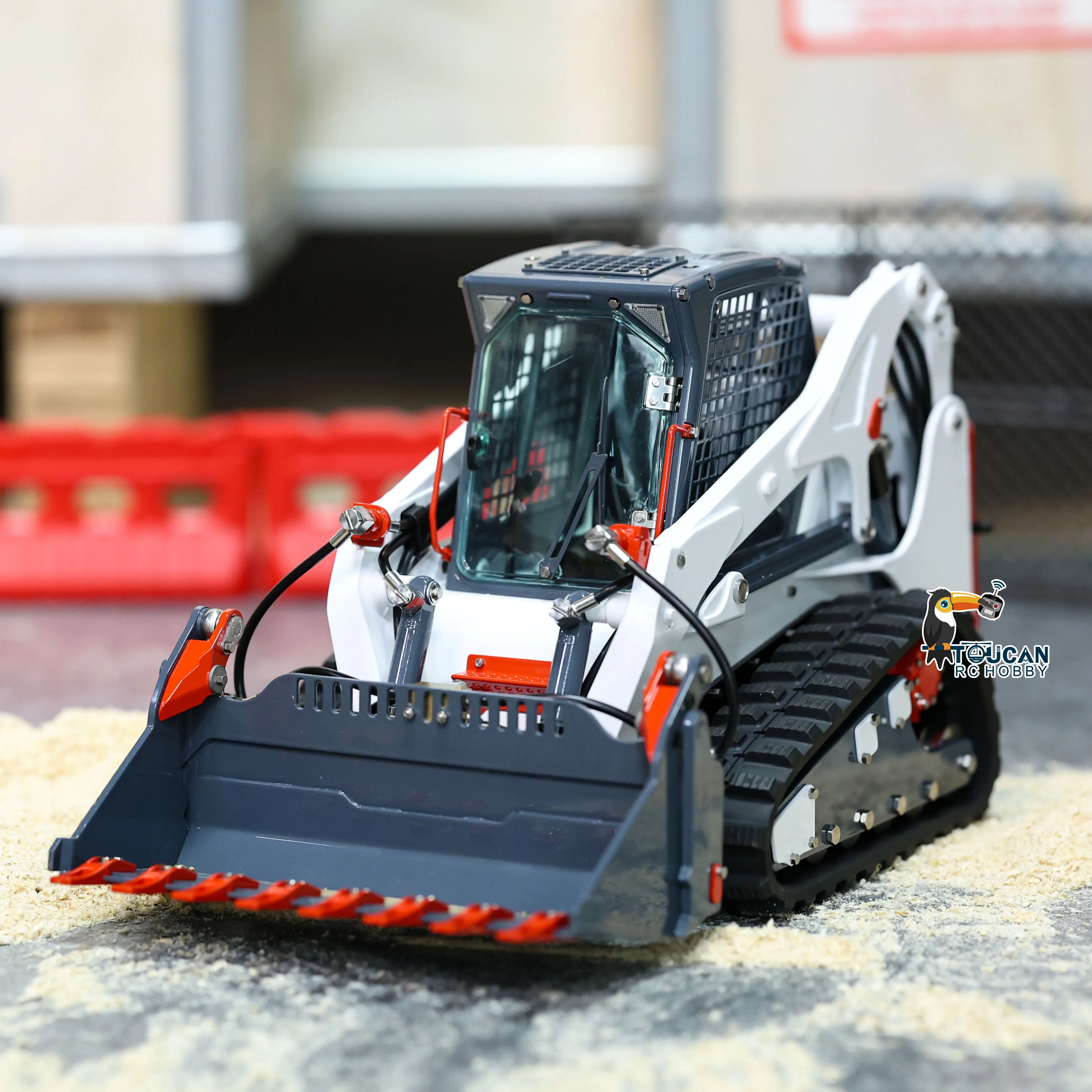 NEW LESU LT5 RC Hydraulic Loader RTR 1/14 Metal Tracked Truck Skid-Steer Car Model Lights Sounds Remote Control Vehicle Toys 3