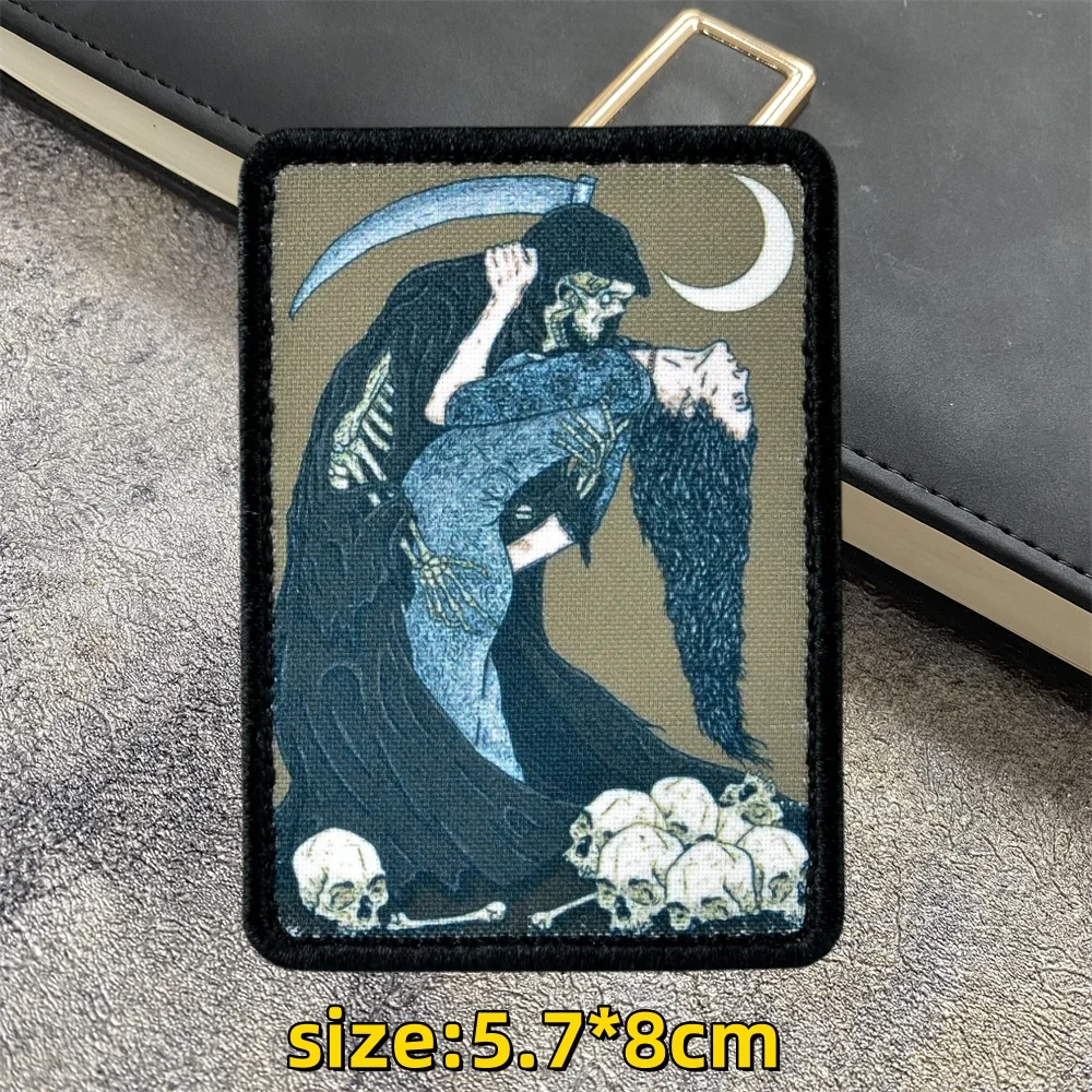 "Tanz mit Tod" taktische Moral Abzeichen Patches Schädel Tod Sichel gedruckt Klett band Armband sexy Mädchen Rucksack Hut Aufkleber – Detail 2