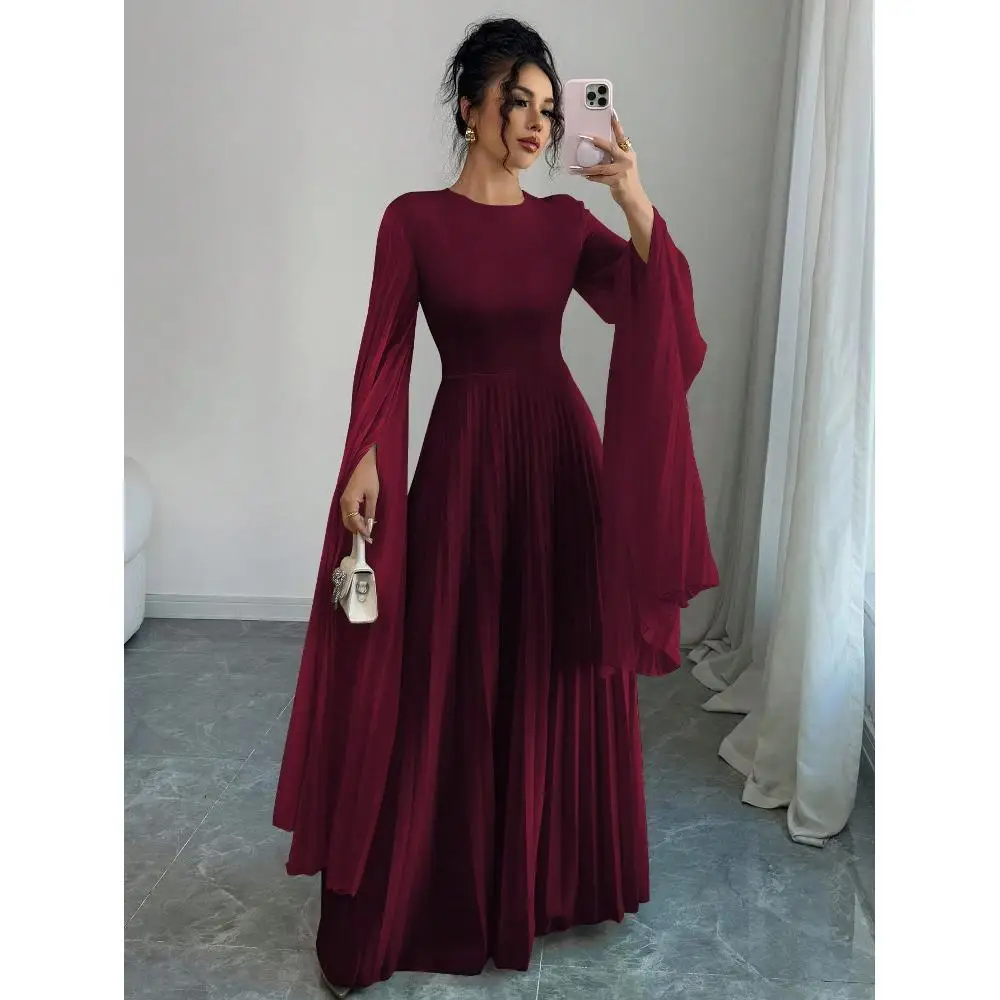 Elegant women's dress new for 2025 with ground-length pleats, long sleeves, and round neck, evening dresses in Middle Eastern styl...
