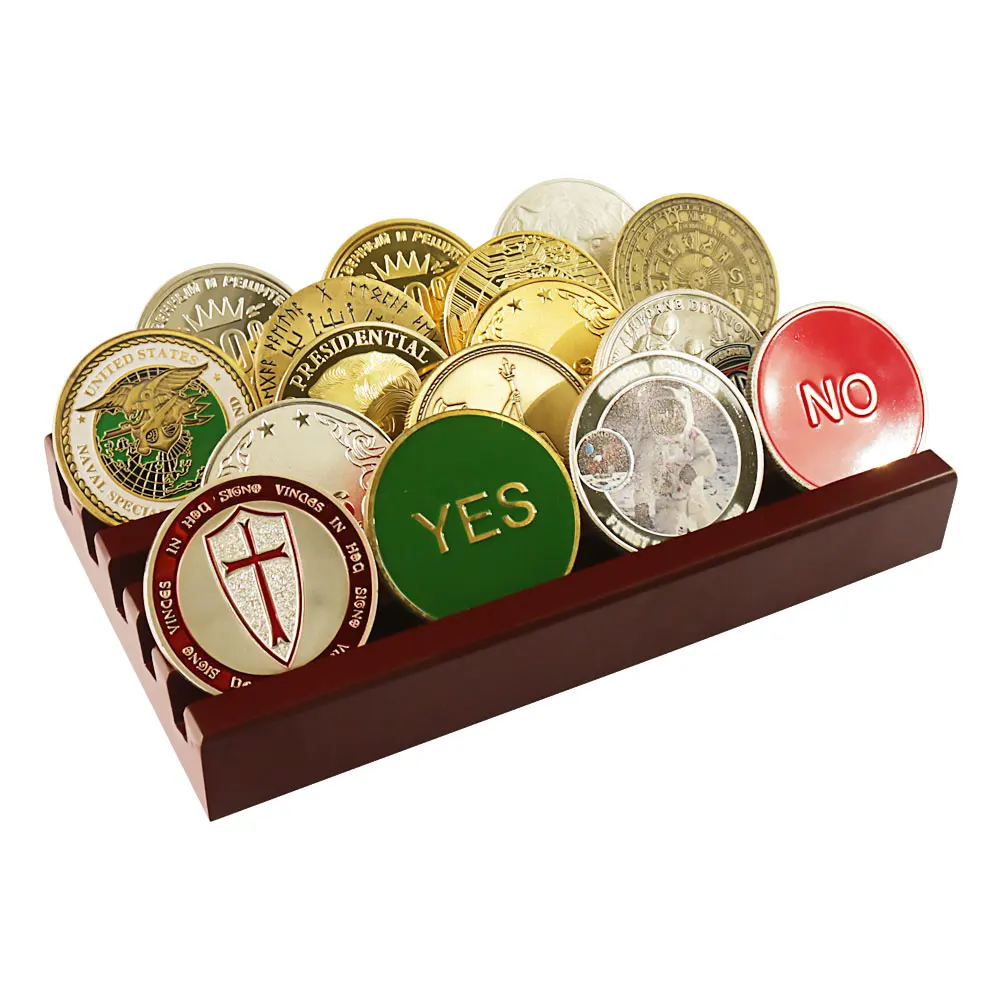 Стенд деревянный для демонстрации монет держатель 20 юбилейных |