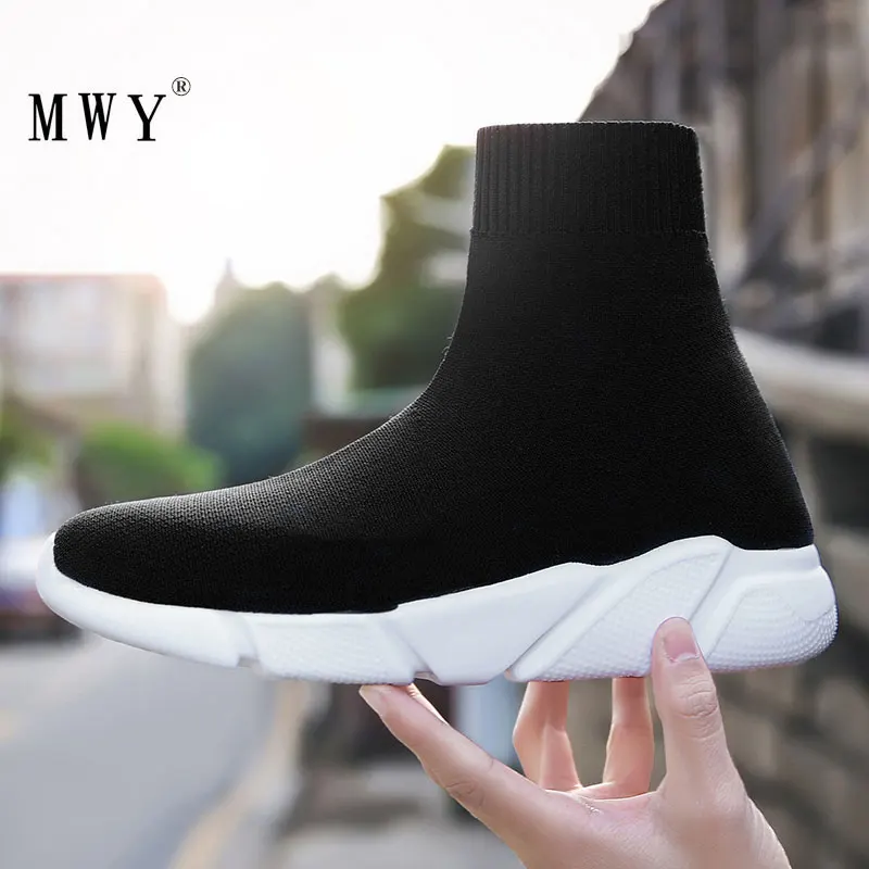 

MWY Women's Shoes High Top Sneakers Couple Socks Vulcanized Shoes Boots Breathable Ladies Shoes Tenis De Mujer Tennis Female
