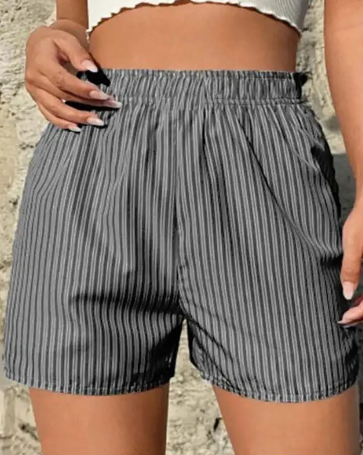 Рисунок 5 - Комплект женских шорт в полоску