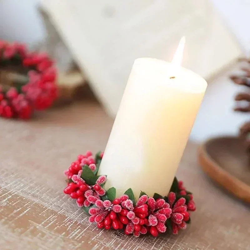 Christmas Candle Garland Simulated Berry Xmas Wreath Candle Holder Mini Candle Ring for Wedding Party Living Room Dining Table