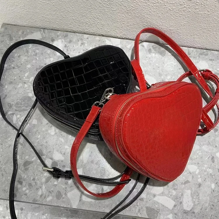 

sbeis crocodile pattern love backpack hot girl commuter shoulder bag women