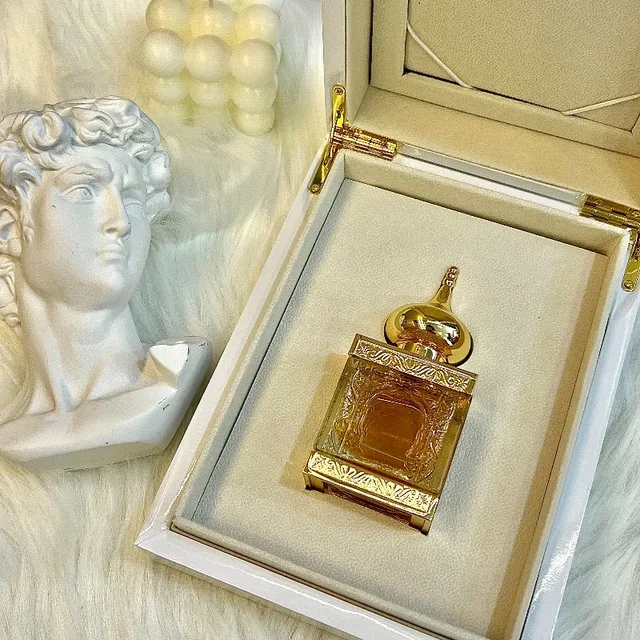 AMOUAGE 50ml Eau de Parfum Unisexe Longue Durée Ambre Floral Parfum de Luxe Chaud Crémeux Sensuel Radiant Parfum Signature 1