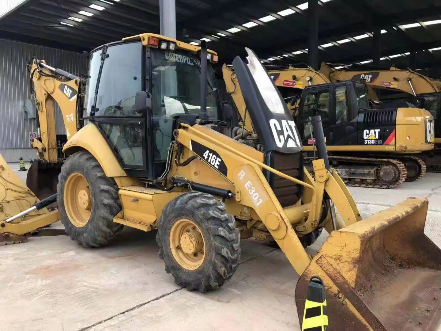 Рисунок 3 - CAT 416E для продажи