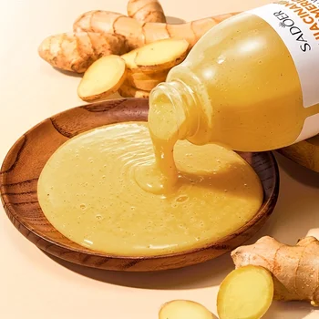 Alternative view of 520Ml/Bottle Niacinamide Turmeric Scrub Shower Gel, Rich in Ingredients Such as Niacinamide and Turmeric Extract, with a Smooth and Fine Scrub Texture, Abundant Foam, Gentle Bathing Experience, Cleans Sweat and Other Dirt and Dead Skin Cells That Adhere to the Body, Moisturizes and Brightens the Skin, Leaving It Clean and Fresh, Suitable for All Skin Types.