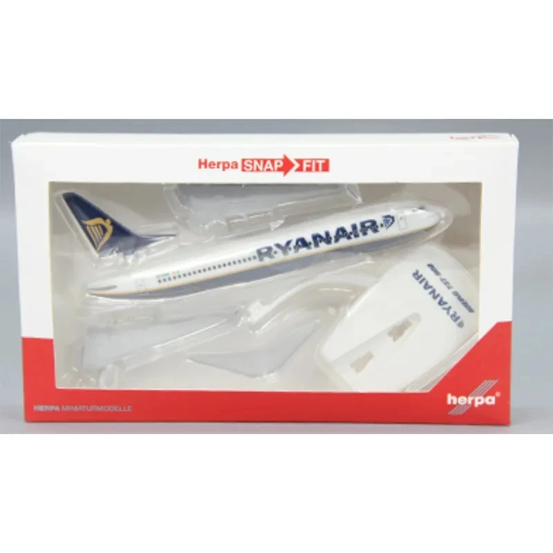 

1:200 Scale B737-800 B737MAX8 ABS Plastic Airplane Model Toys RYANAIR Aircraft Plane Model Toy Assembly Resin for Collection