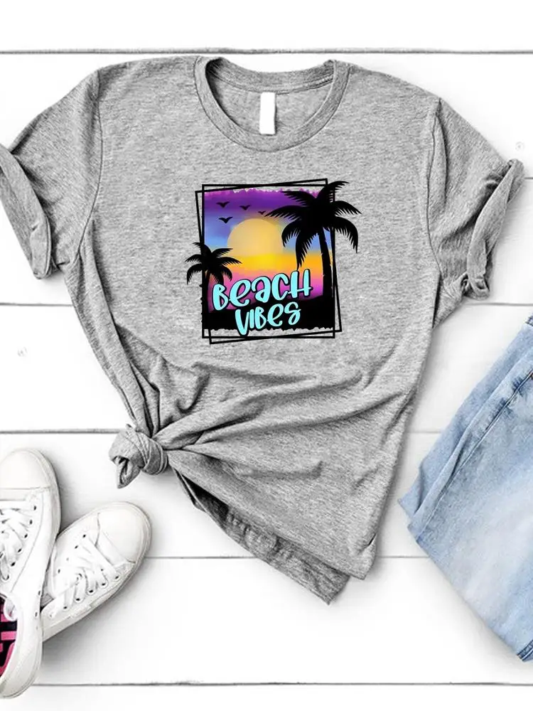 

Beach Holiday Love Trend Women Clothes Graphic T-shirt Short Sleeve Summer Lady Fashion Print Female Shirt Tee